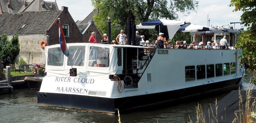 partyschip-rivercoud-huren-vecht-maarssen